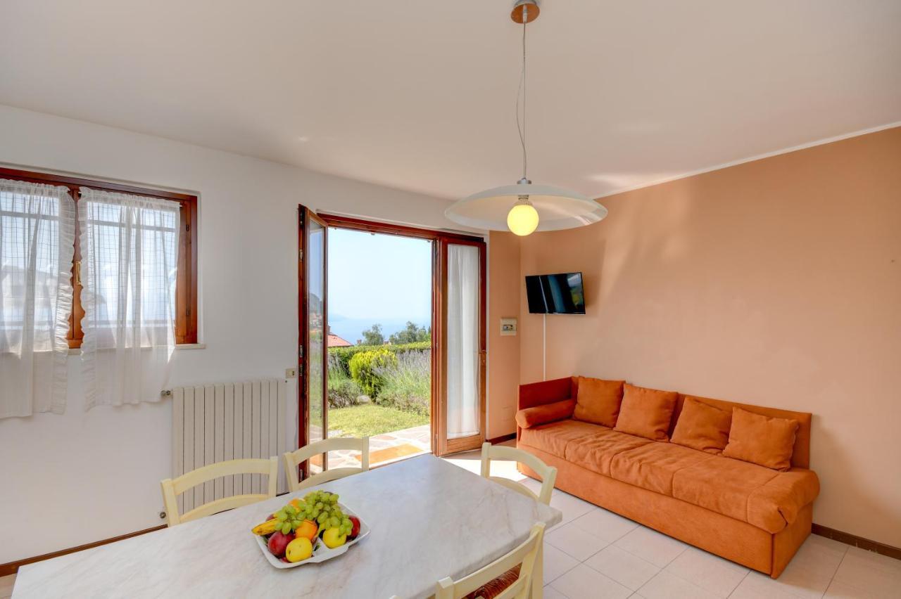 Residence Calap Тіньяле Екстер'єр фото