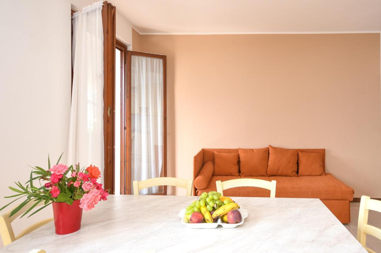 Residence Calap Тіньяле Екстер'єр фото